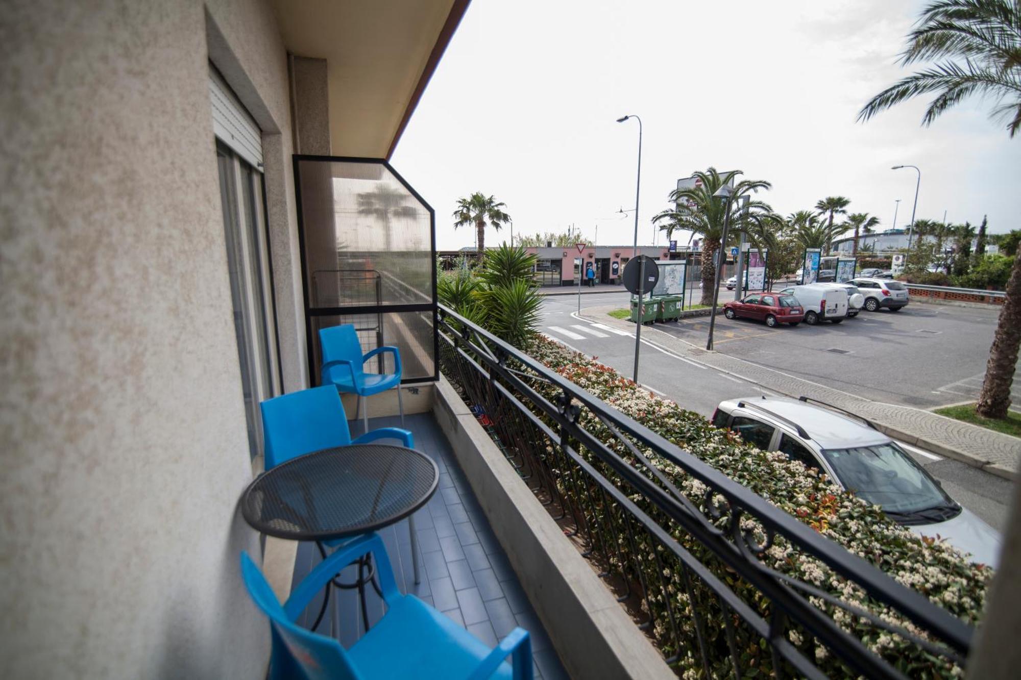 Residence Colibri Family & Bike Loano Ruang foto