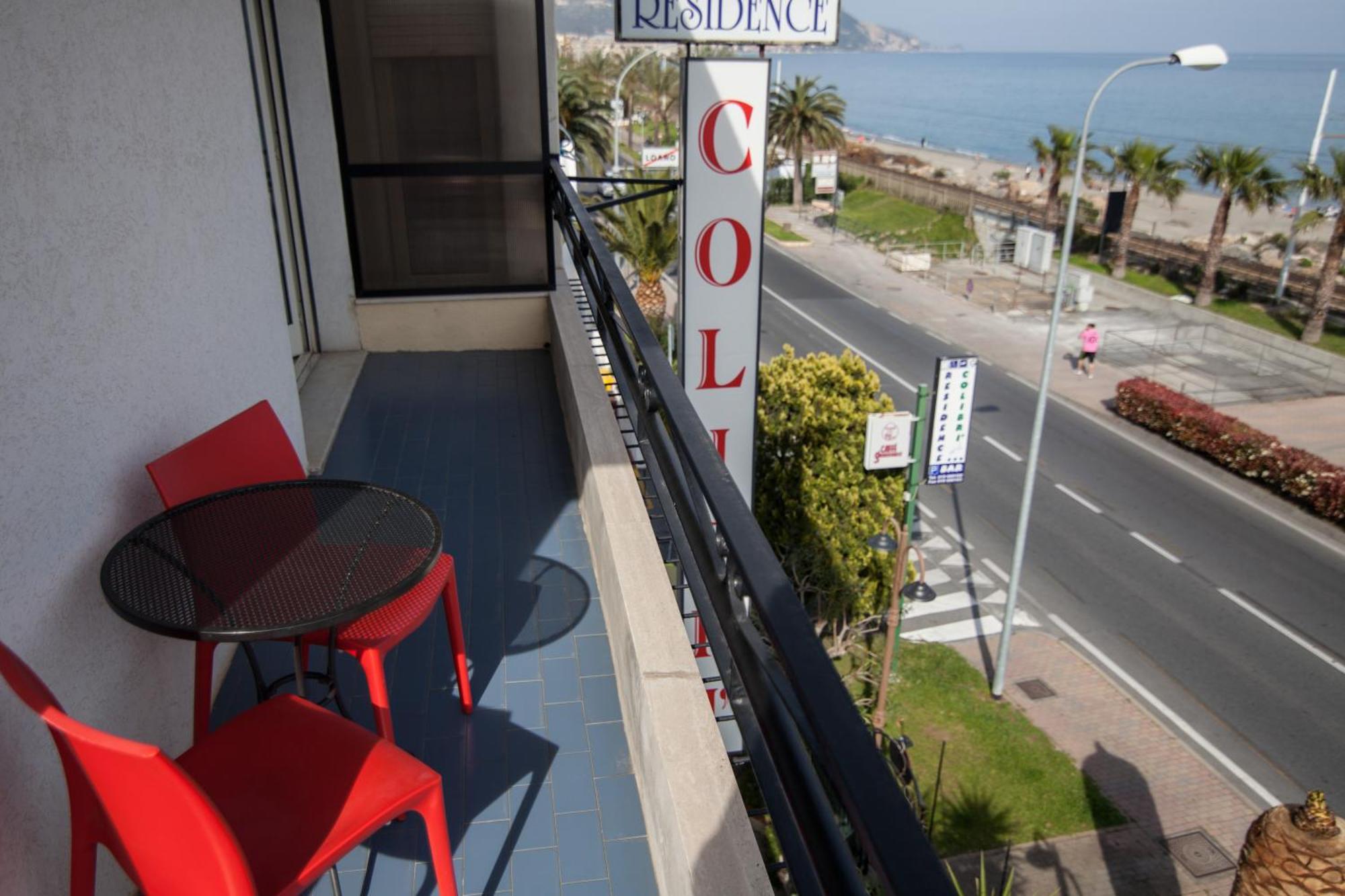 Residence Colibri Family & Bike Loano Ruang foto